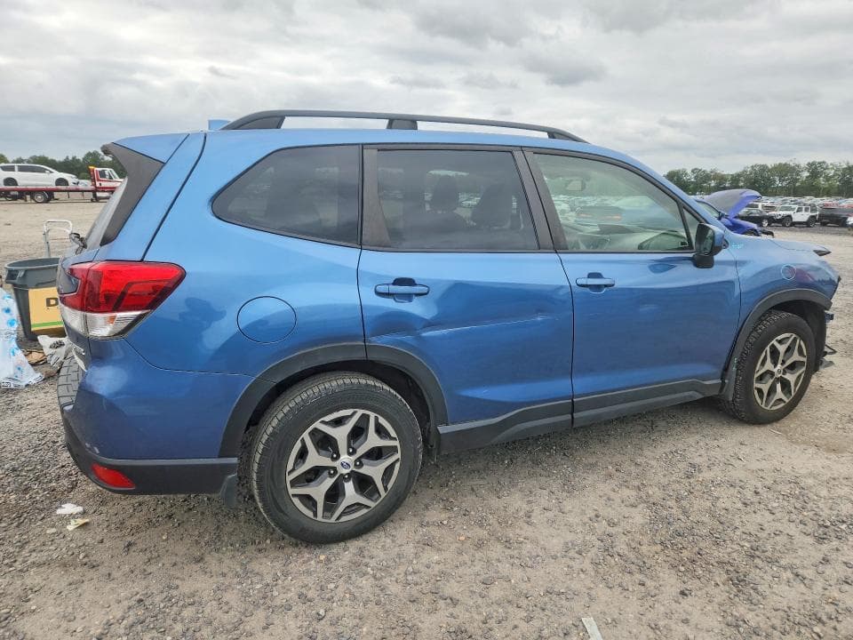 2019 SUBARU FORESTER PREMIUM 3