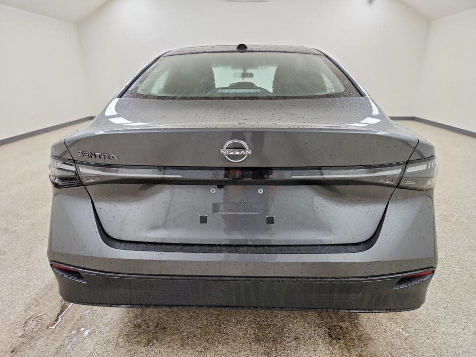 2027 NISSAN SENTRA SV 6