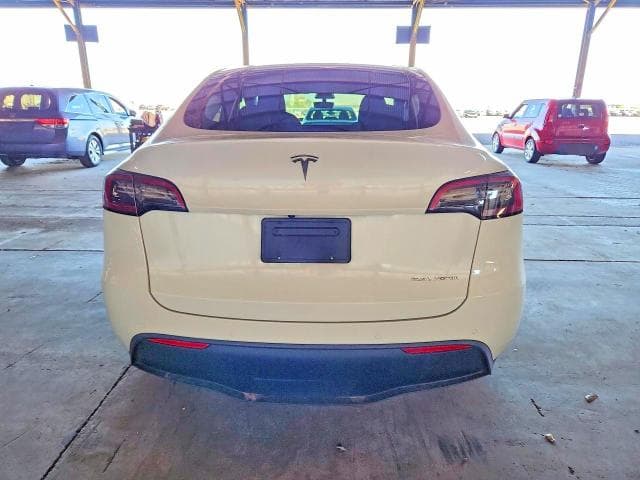 2021 TESLA MODEL Y 6