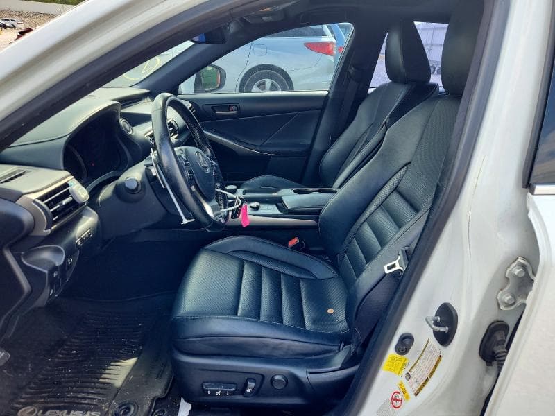 2018 LEXUS IS 300 7