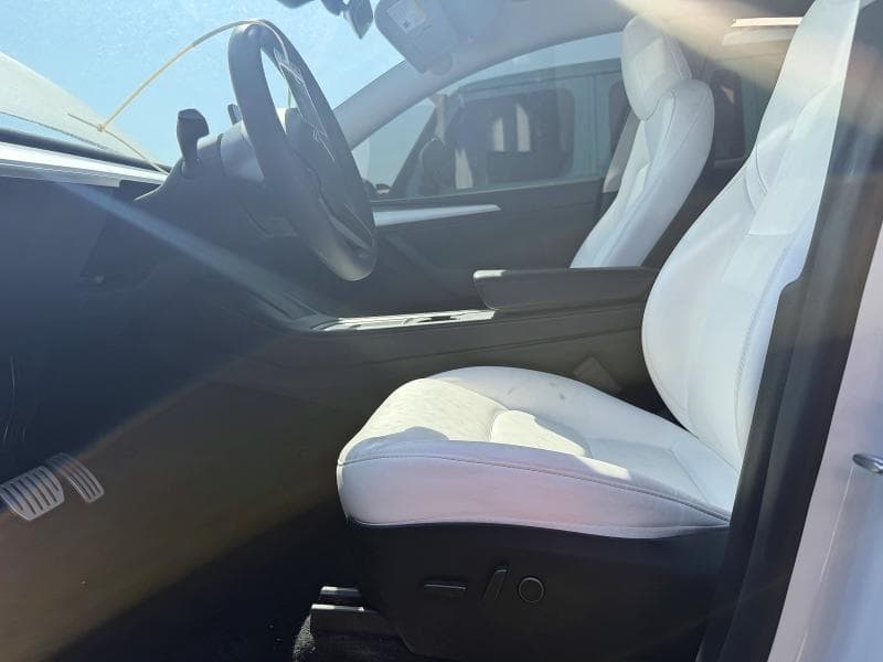2024 TESLA MODEL Y 7