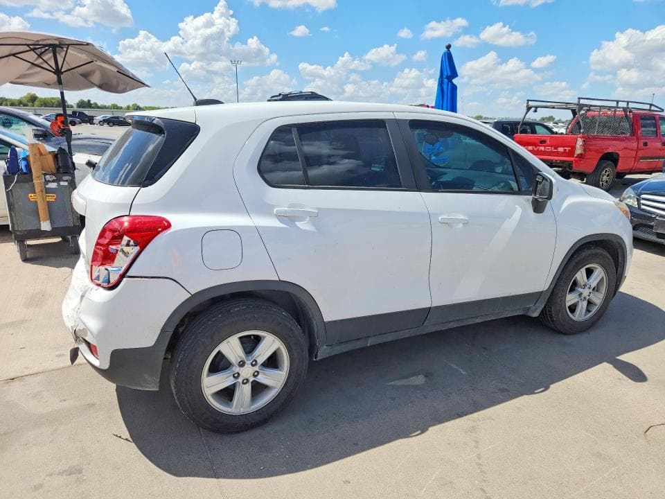 2019 CHEVROLET TRAX LS 3