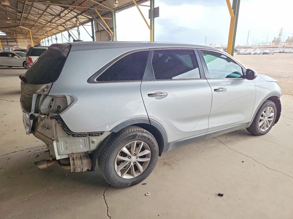 2017 KIA SORENTO L 3
