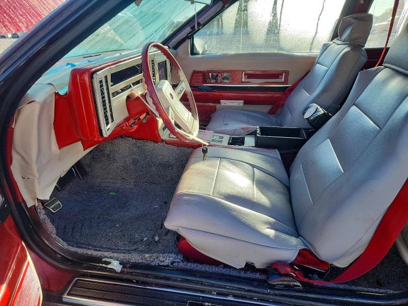 1986 BUICK RIVIERA 7