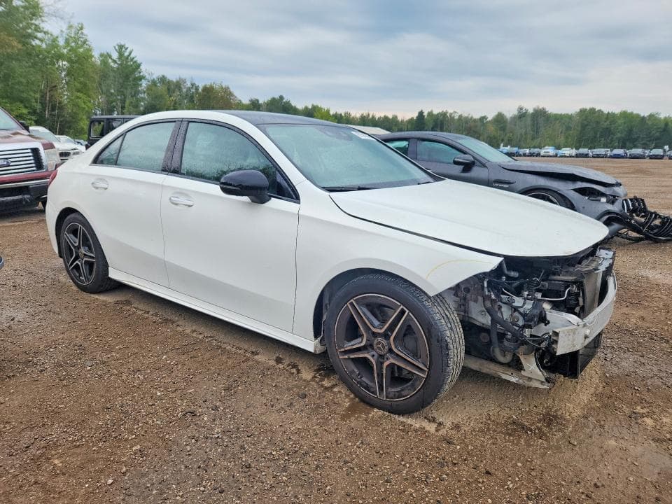 2019 MERCEDES-BENZ A 220 4MATIC 4