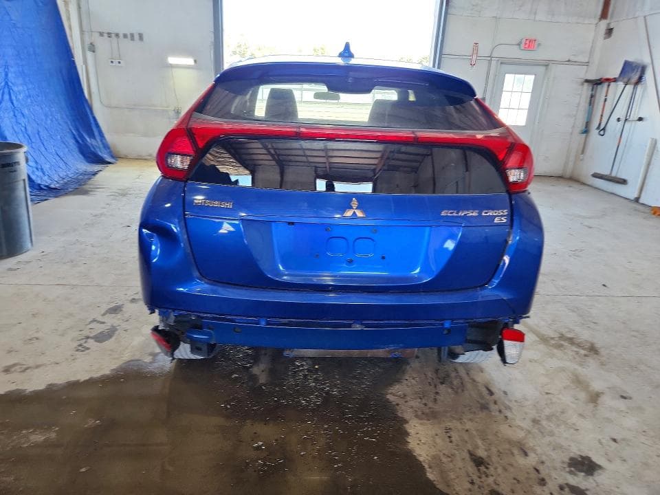 2019 MITSUBISHI ECLIPSE CROSS ES 6