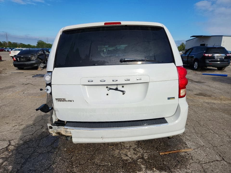 2017 DODGE GRAND CARAVAN SE 6