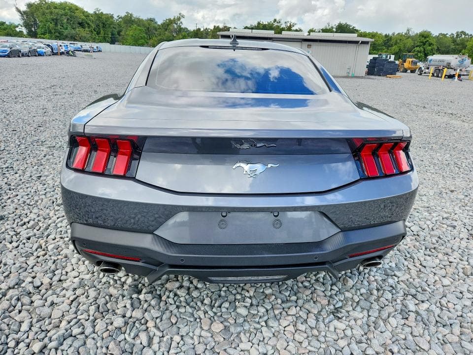 2025 FORD MUSTANG 6