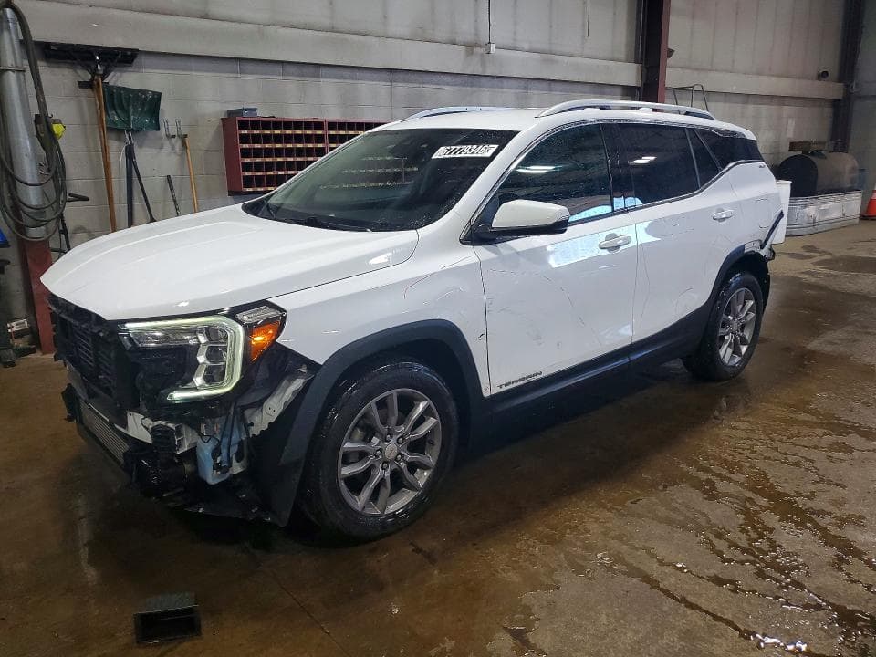 2023 GMC TERRAIN SLT - 1