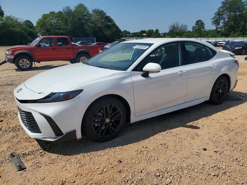 2025 TOYOTA CAMRY SE - 1