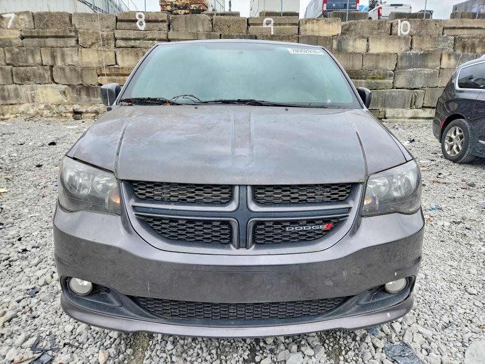 2018 DODGE GRAND CARAVAN GT 5