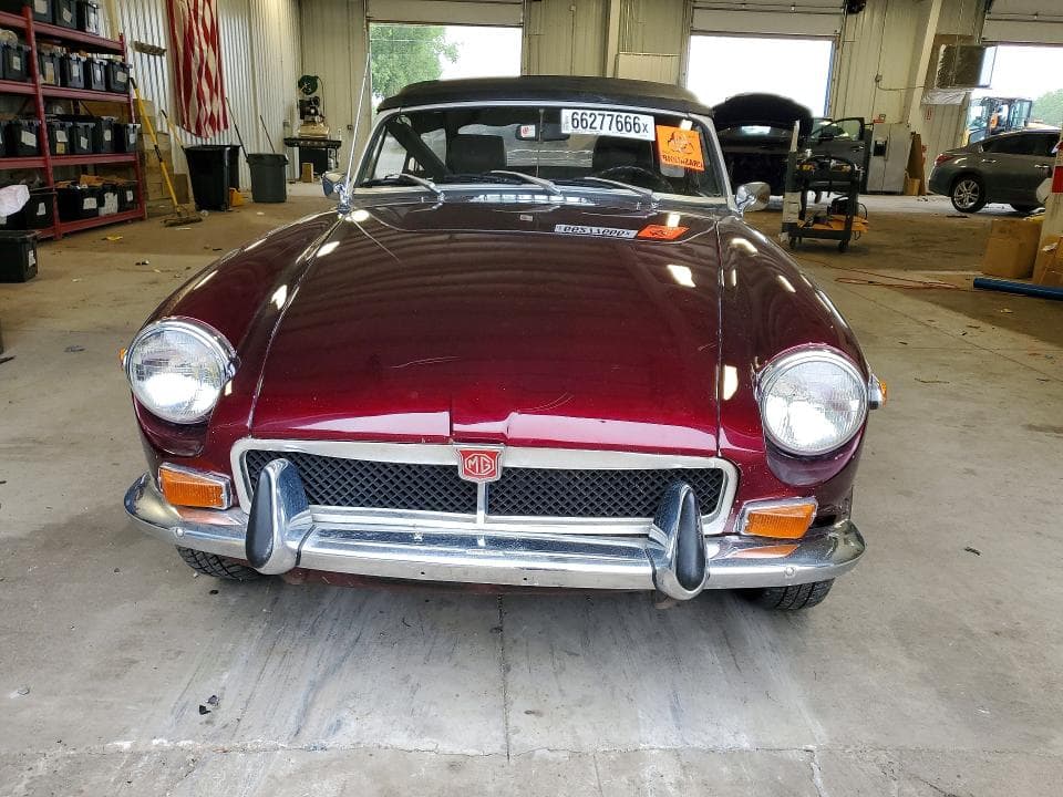 1972 MG MGB 5