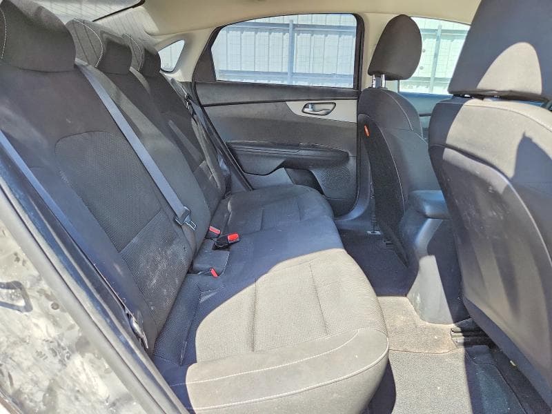 2020 KIA FORTE FE 10