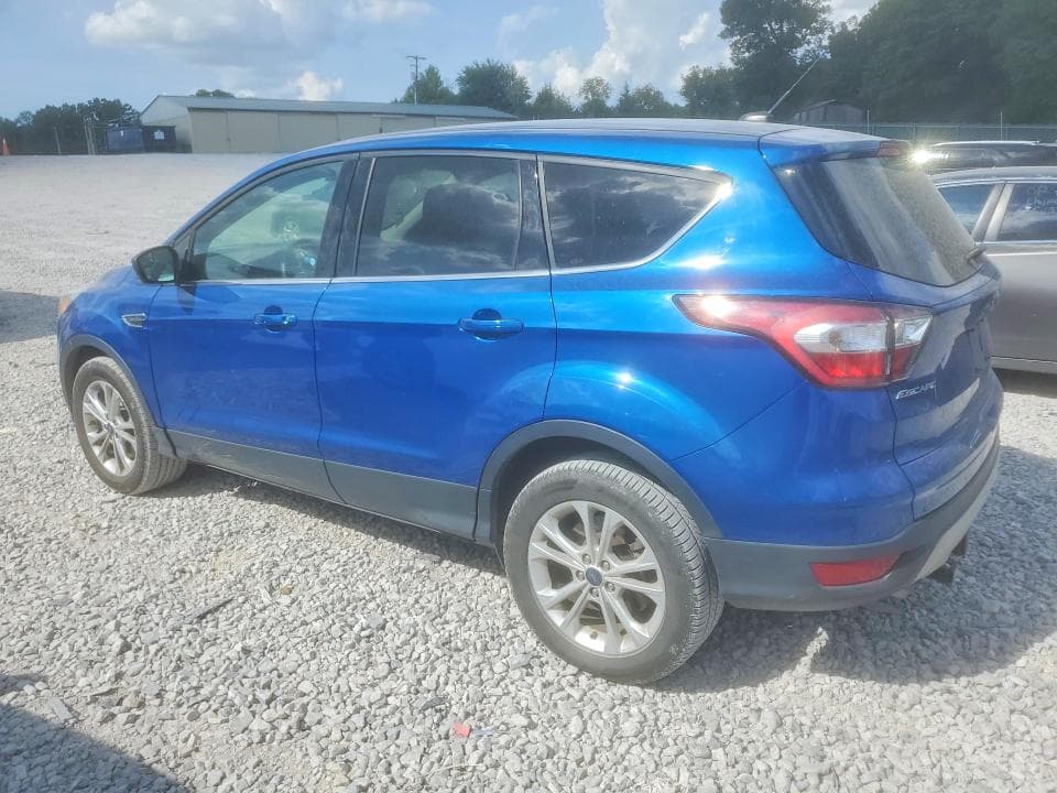 2017 FORD ESCAPE SE 2