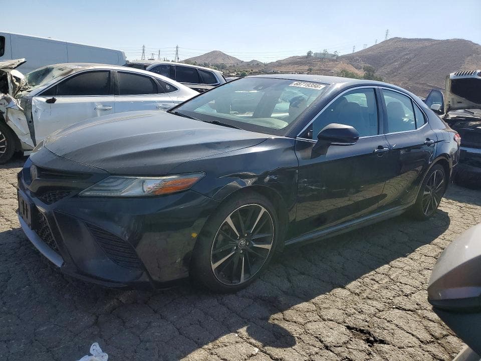 2018 TOYOTA CAMRY XSE
