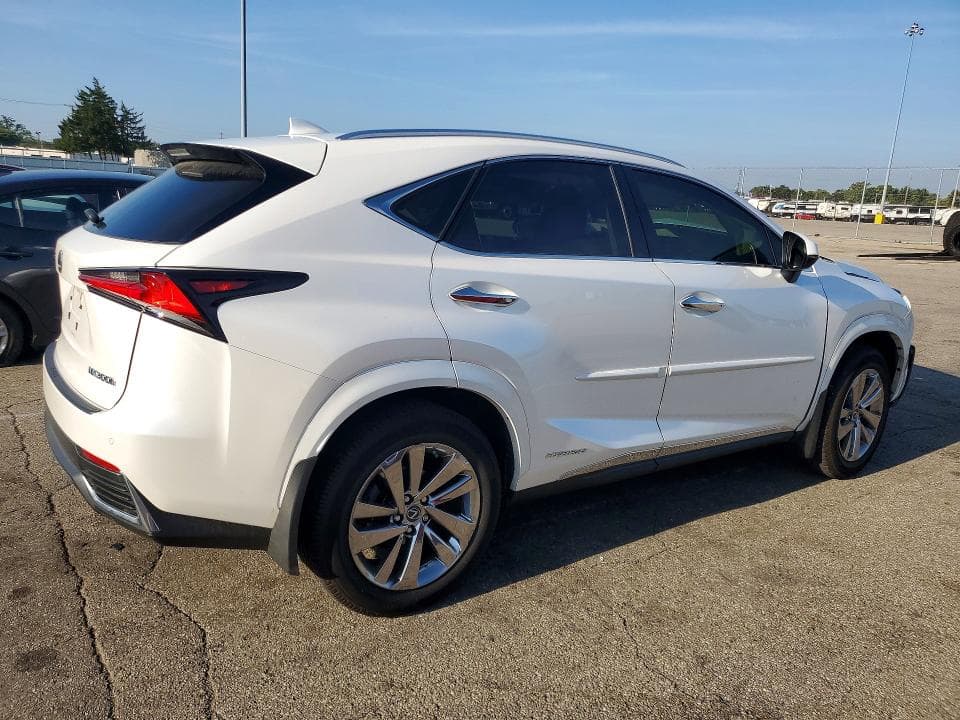 2018 LEXUS NX 300H 3