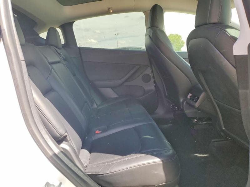 2021 TESLA MODEL Y 10