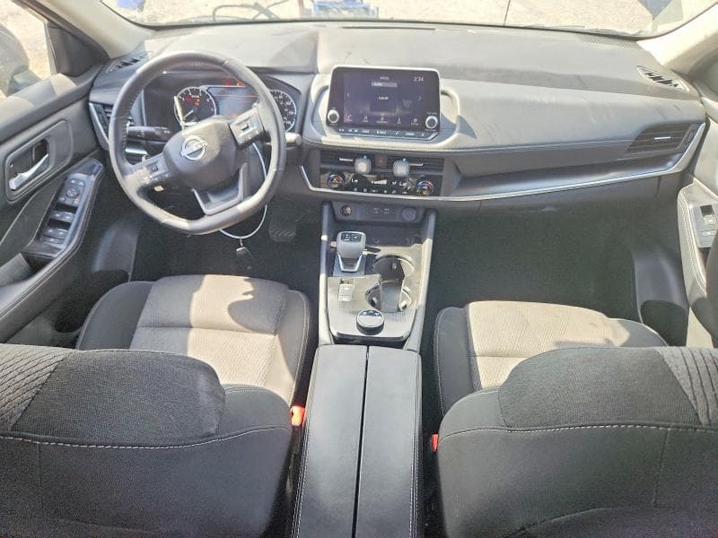 2025 NISSAN ROGUE SV 8