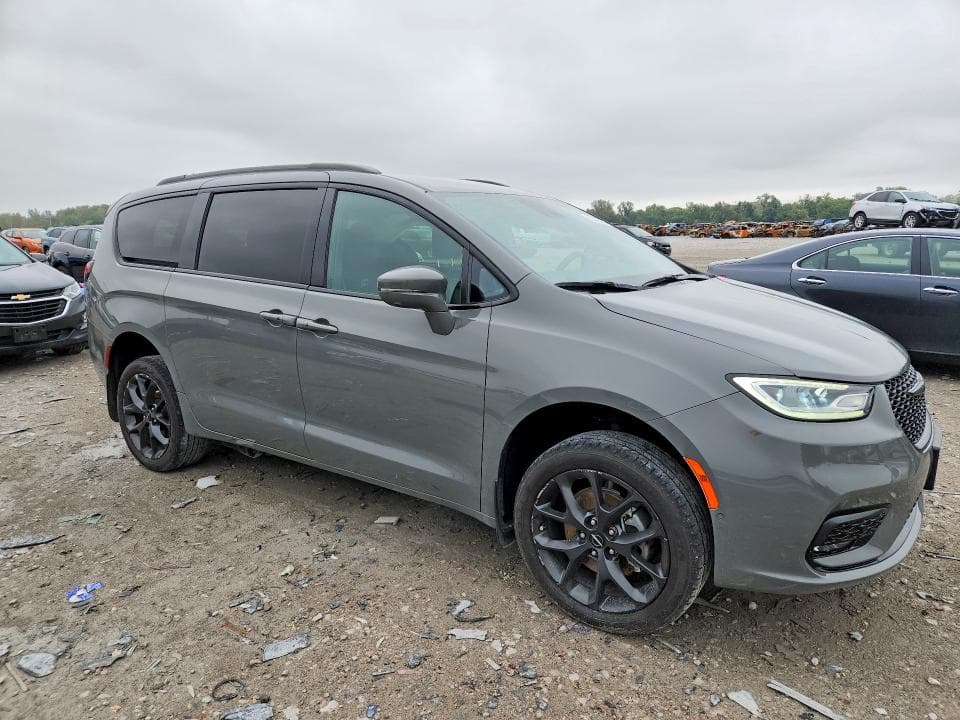 2021 CHRYSLER PACIFICA TOURING L 4