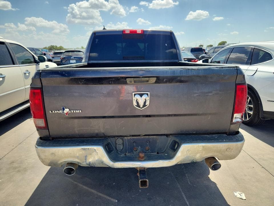 2017 RAM 1500 SLT 6