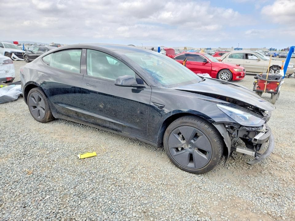 2023 TESLA MODEL 3 4