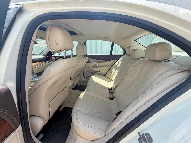 2017 MERCEDES-BENZ E 300 4MATIC 6
