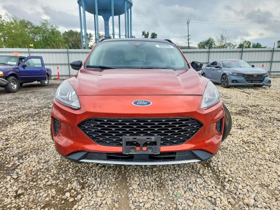 2020 FORD ESCAPE SE SPORT 5