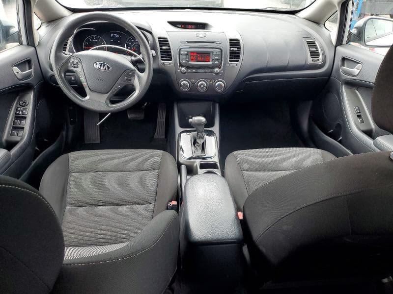 2017 KIA FORTE LX 8