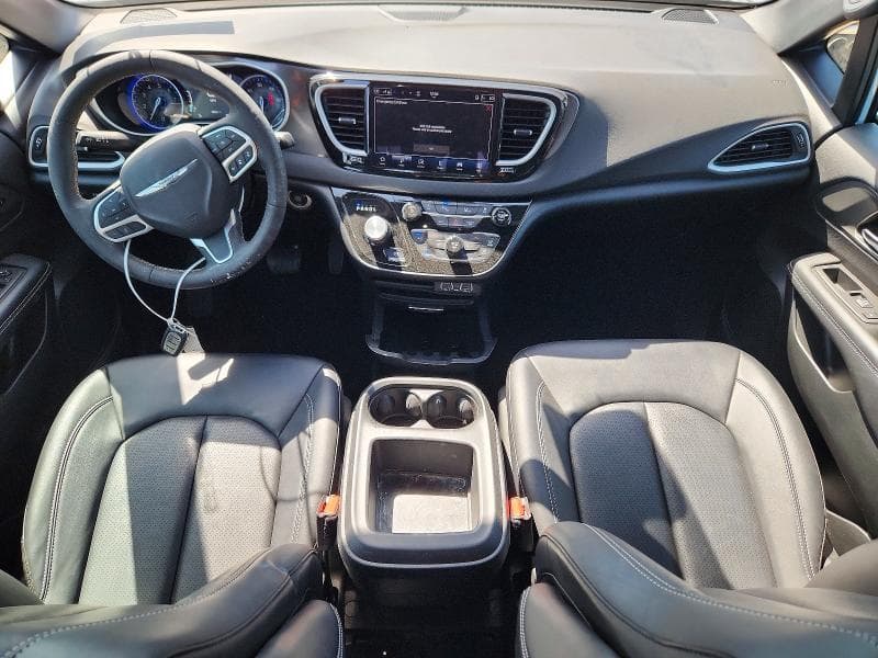 2025 CHRYSLER PACIFICA SELECT 8