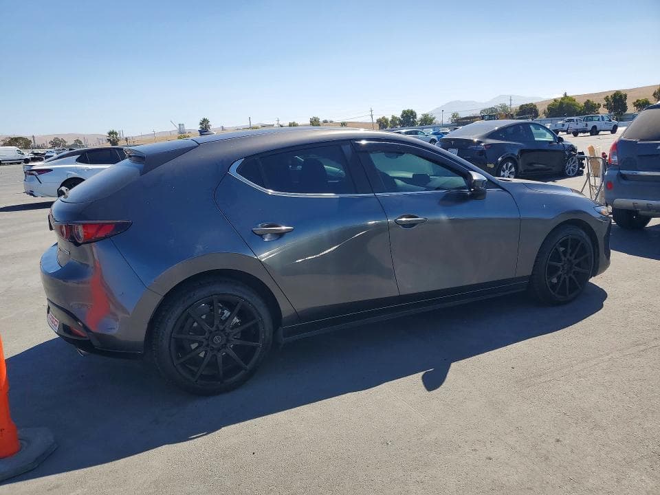 2019 MAZDA 3 3