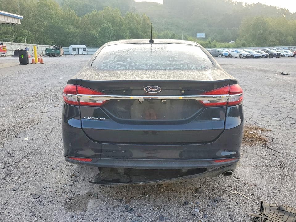 2017 FORD FUSION SE 6