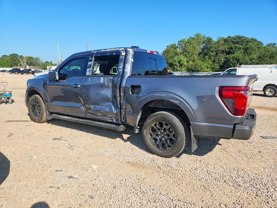 2025 FORD F150 XLT 2