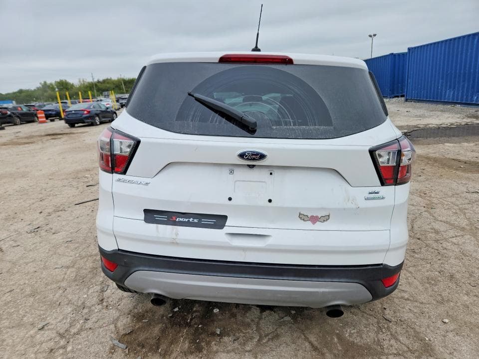 2017 FORD ESCAPE SE 6