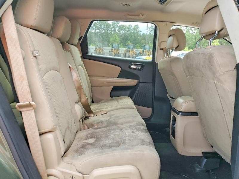 2019 DODGE JOURNEY SE 11