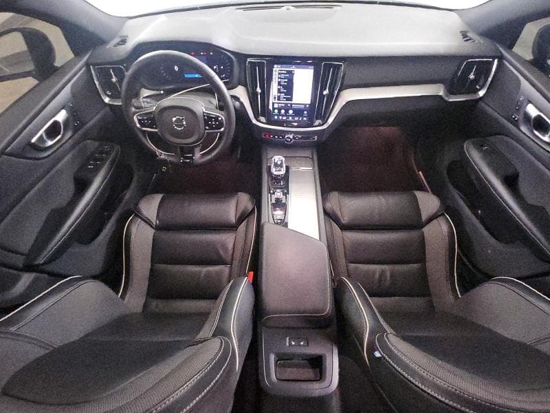 2024 VOLVO S60 PLUS 8