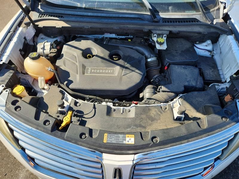 2017 LINCOLN MKC RESERVE 12