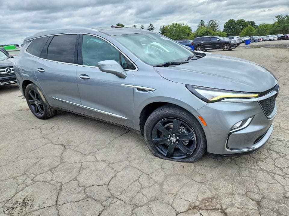 2023 BUICK ENCLAVE ESSENCE 4