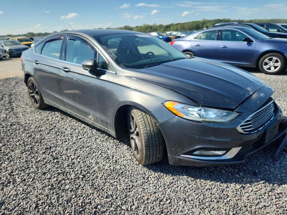 2018 FORD FUSION SE 4
