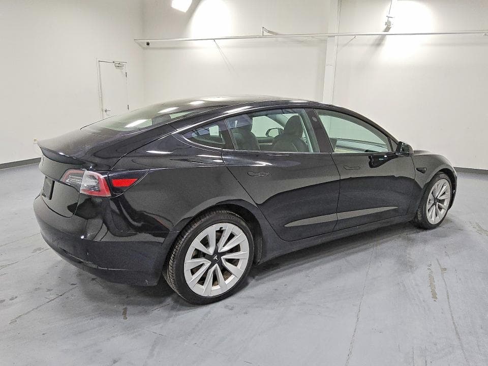2023 TESLA MODEL 3 3