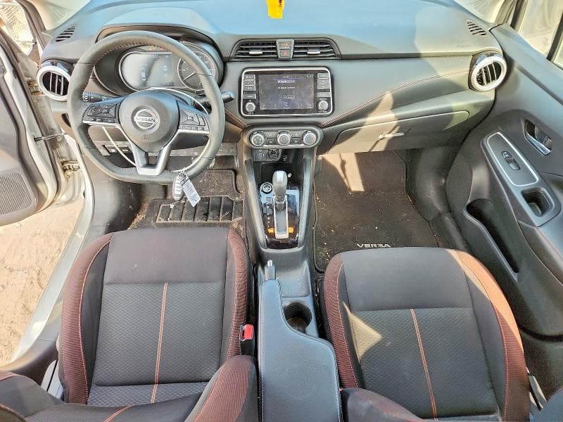 2021 NISSAN VERSA SR 8