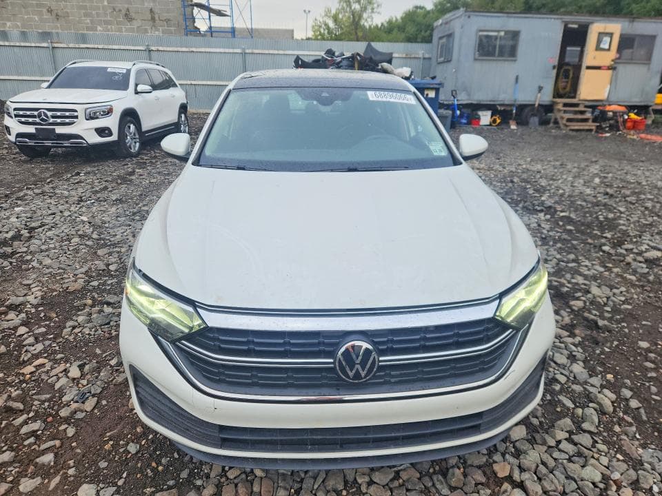 2024 VOLKSWAGEN JETTA SE 5