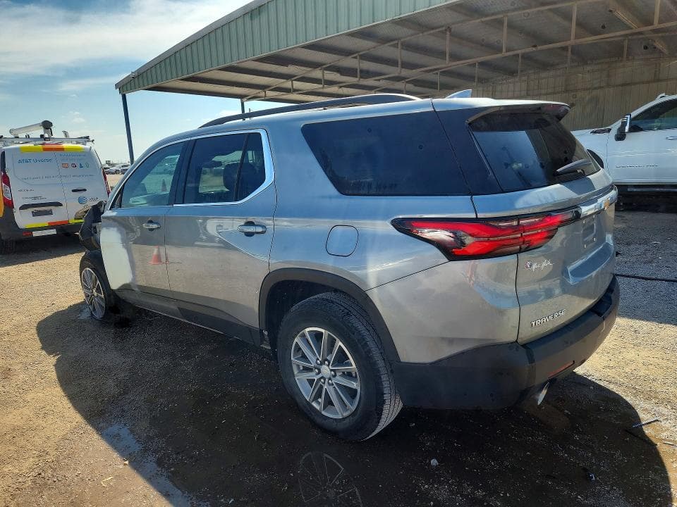 2023 CHEVROLET TRAVERSE LT 2