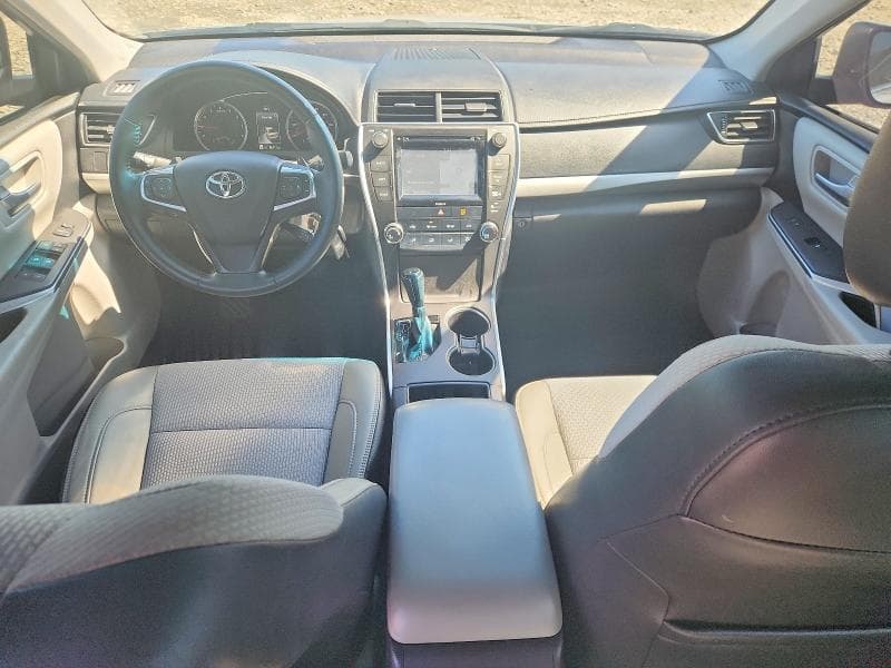 2017 TOYOTA CAMRY SE 8