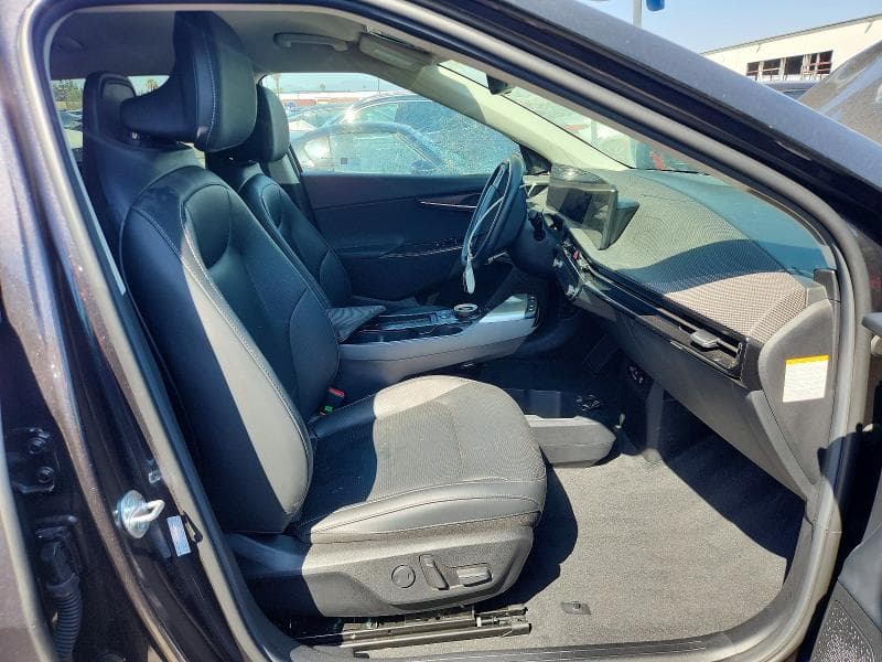 2025 KIA EV6 WIND 7