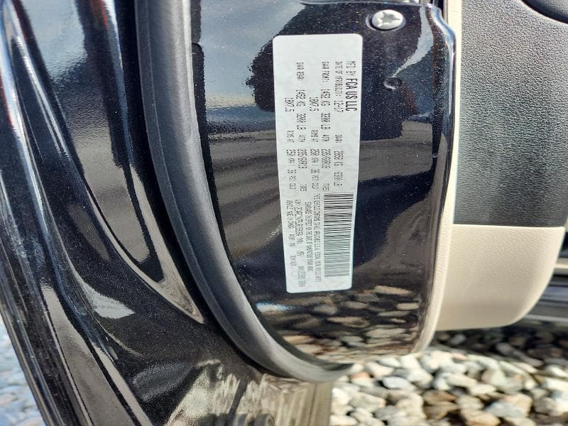 2018 CHRYSLER PACIFICA HYBRID LIMITED 13