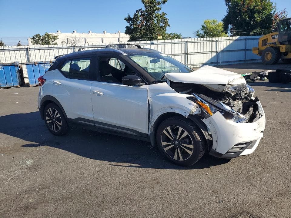 2020 NISSAN KICKS SR 4