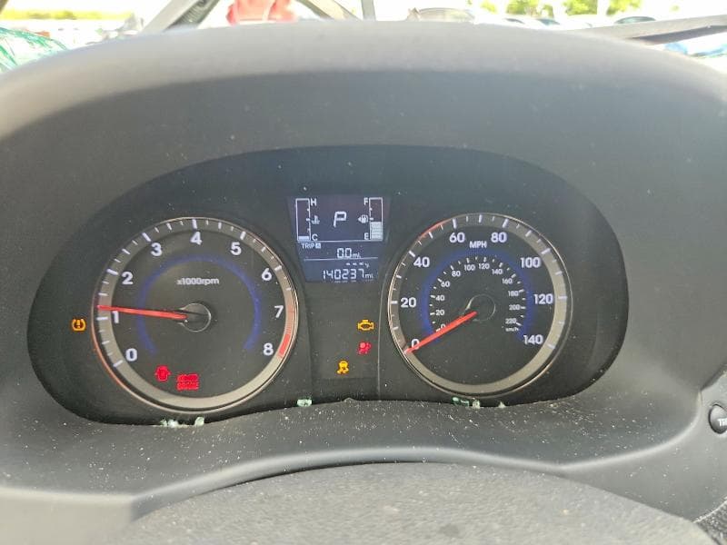 2017 HYUNDAI ACCENT SE 9