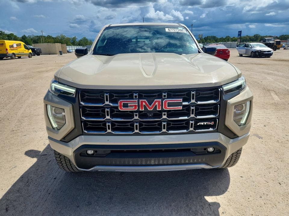 2024 GMC CANYON AT4 5