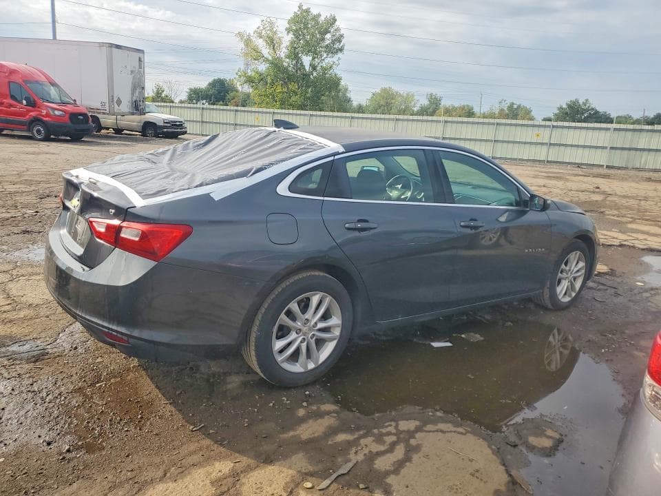 2017 CHEVROLET MALIBU LT 3