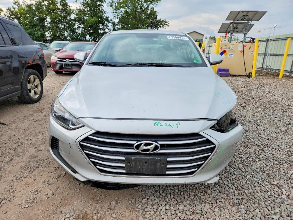 2017 HYUNDAI ELANTRA SE 5